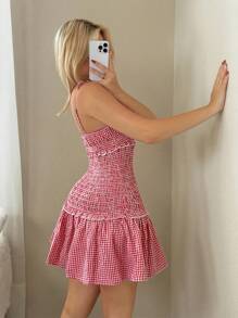 Sweetina Women's Spring/Summer Seaside Vacation Pastoral Style Picnic Sweet Cute Innocent Sexy Hottie Millennial Style Y2K Ruffled U-Neck Chest Ruffles Red And White Plaid Pull-On Low-Waist Mini Dress - Red and White - View 8