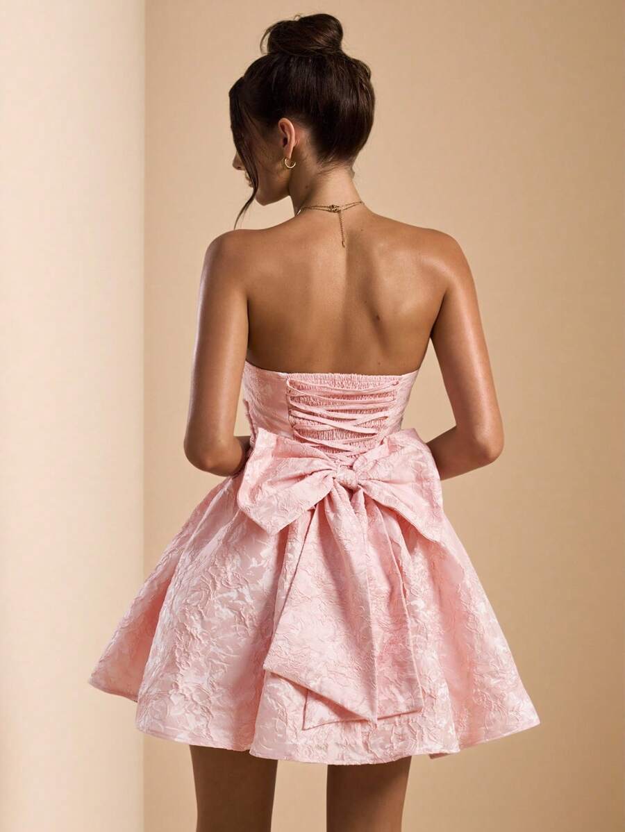 SHEIN BAE Váy xòe ngắn hở lưng họa tiết jacquard màu hồng trơn mùa xuân/hè, thích hợp cho kỳ nghỉ, bãi biển, tiệc sinh nhật, tiệc trưa, khách dự tiệc cưới, phù dâu - Hồng - Xem 1