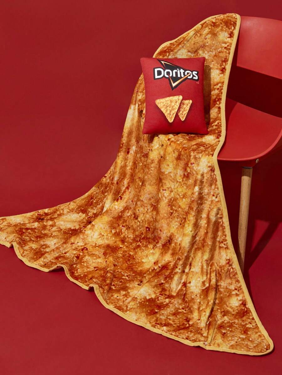 Doritos X SHEIN 1件薯片包装混合垫子和毯子，加厚法兰绒，柔软且不掉毛 - 彩色 - 查看 1