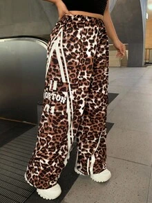 SHEIN EZwear بنطلون كارجو فضفاض بطبعة نمر مقاس كبير