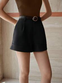 MOTF PREMIUM Shorts con bolsillos en ángulo, pliegues plegados, dobladillo con puño y cinturón