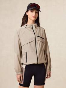 OutZeal Damen wasserabweisende, farblich abgesetzte Jacke mit Reißverschlusstaschen und Kapuze für Outdoor, Wandern, Camping