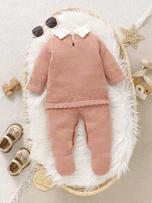 SHEIN Newborn Baby Casual Cute Pink With Heart Pattern Knitted Footie Jumpsuit, Soft & Comfortable For Daily, Outdoor, Travel, Vacation, Home, Daycare, And Play Wear