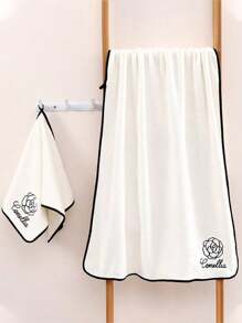 SHEIN 1件/2件装玫瑰刺绣珊瑚绒毛巾套装 - 超柔软、吸水性强、亲肤、速干，包含一条手巾和一条浴巾，尺寸为70*140厘米，适合成人使用，可用于家庭、泳池、浴室等场所。也可用于家居浴室装饰、夏季返校季、美容院等。