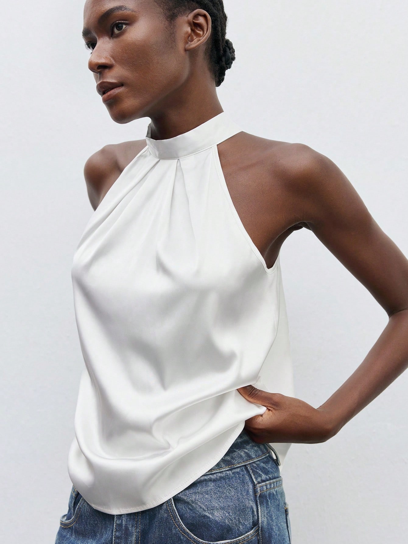 Solid tie back halter top