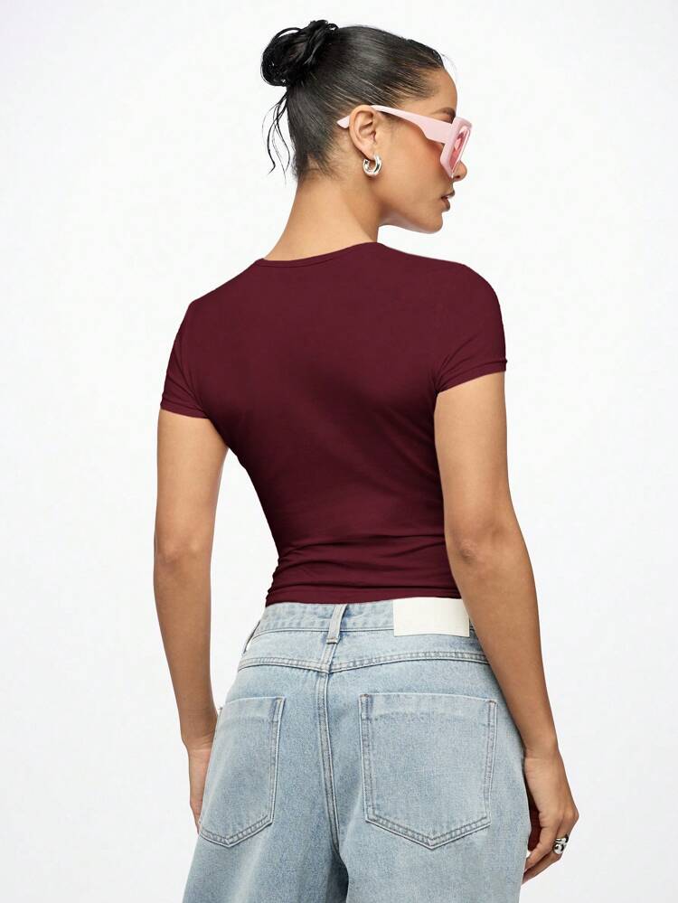 SUMWON WOMEN Fitted Crop Top With Script Logo Print