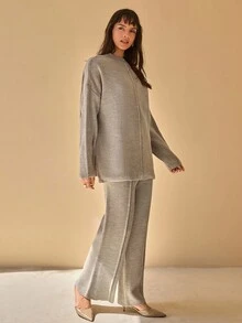 CLARA VERO Completo in maglia larga da donna - top in acrilico beige pietra con collo alto, cuciture centrali e laterali a vista