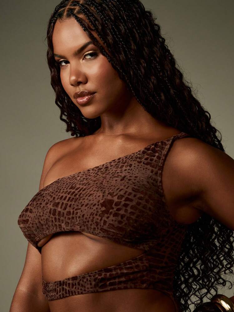 MISSGUIDED Textured Animal Print Monokini With Cut Out Design