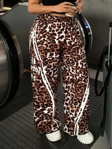 SHEIN EZwear بنطلون كارجو فضفاض بطبعة نمر مقاس كبير