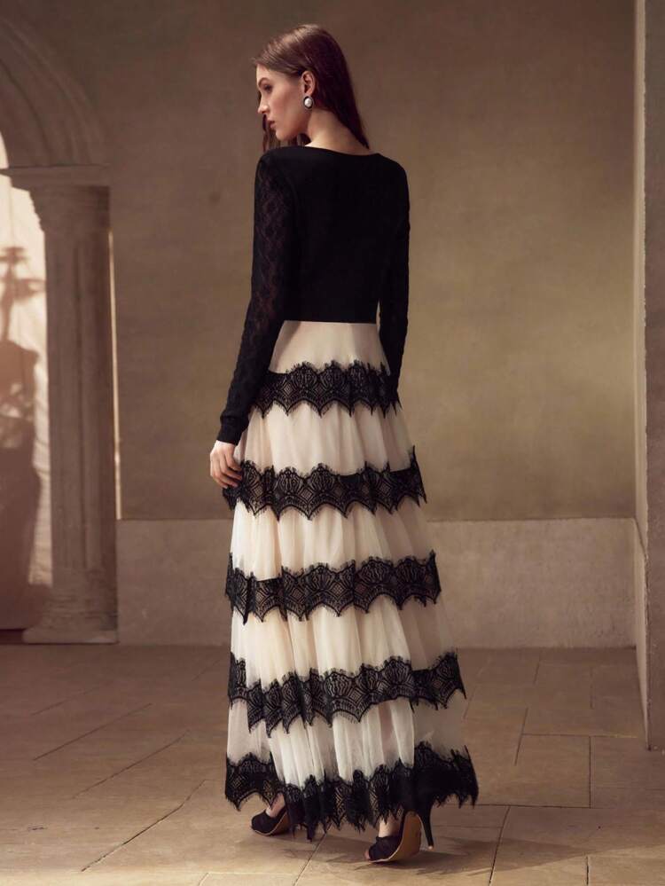 CONTRAST LACE COLORBLOCK DRESS