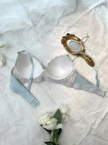 DelicateAllure 3/4 罩杯聚拢塑形透视刺绣交叉文胸，可爱纯真风格，浅紫色和粉色 - 淡紫色 - 查看 2