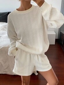 DAZY 两件套女士纯色纹理面料宽松圆领长袖卫衣和直筒短裤休闲街头风加厚套装，秋冬女士家居服套装 - 米色 - 查看 4