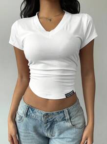 Tseoso 95% Cotone Maglietta casual minimalista da donna con scollo a V arricciato e toppe ricamata - Stile "Old Money" estivo per uso quotidiano, uscite, scuola, sport, palestra e occasioni formali - Bianco - Visualizzare 6