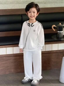 SHEIN 2件組男孩針織運動衫，韓系休閒時尚，返校季校服兒童開學套裝 - 白色 - 查看 4