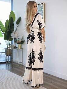 Cioccolato Women's Print Batwing Sleeve Deep V Neck Ruched Jumpsuits For Vacation - Apricot - View 2