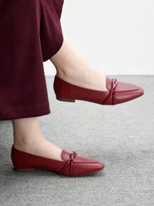 CUCCOO BIZCHIC 女士方头平底牛血色交叉带软底舒适复古乐福鞋，适合日常通勤和办公室穿着 - 酒紅色 - 查看 5