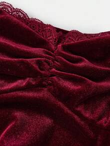 SHEIN Serisse Kids Tween Girl's Elegant Velvet Sweetheart Collar Ruched Flare Sleeve Cinched Waist Wine Red Dress, Suitable For Weekend, Casual Outing, Graduation Dance,  Velvet Dress, Long Sleeve Velvet Dress,  Burgundy Velvet Dress - Burgundy - View 7