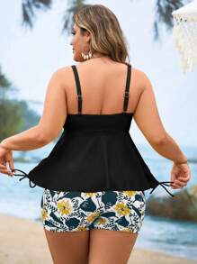 Swim Lushoire 大码女式两件套纯色分体泳衣，搭配花卉印花短裤，休闲海滩度假装