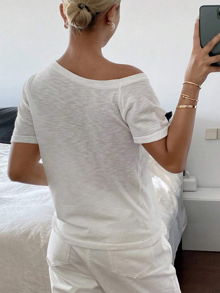 Letter Print Cropped Short Sleeve Off Shoulder Casual Knit Top For Women, Spring/Autumn Graphic Tee