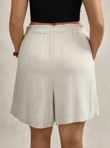 Zelara Women's Plus Size Elastic Waist Shorts With Pockets And Frill Trim