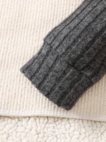 SHEIN Playful Pals 男婴字母印花撞色长袖卫衣和裤子休闲装 - 卡其色 - 查看 5