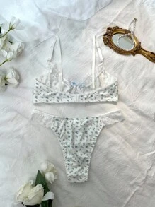 2pcs Set Romantic Floral Lace Patchwork Butterfly Decor 3/4 Cup Bra & Panty Set For Women - Blue and White - View 2