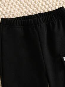 SHEIN Playful Pals 男婴撞色条纹小熊刺绣卫衣裤套装 男婴两件套 男婴休闲套装 男婴秋冬服装 - 黑色 - 查看 6