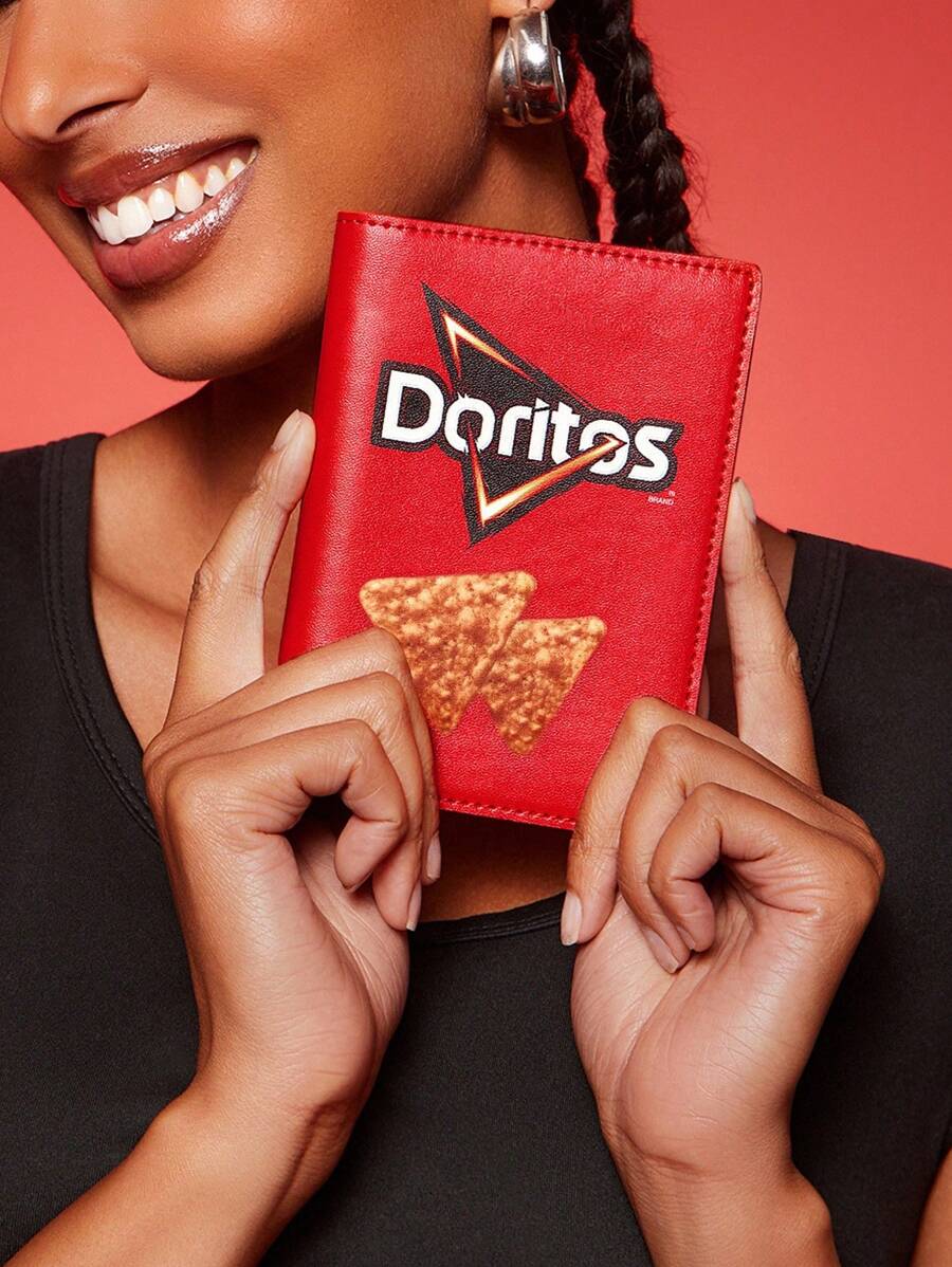 Doritos X SHEIN 1 件 PU 皮革玉米片印花护照夹，可放置护照、登机牌，包含 2 个卡槽，适合男士、女士、青少年、旅行 - 紅色 - 查看 1