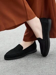 CUCCOO BIZCHIC 女士时尚黑色绒面革舒适休闲乐福鞋平底鞋，适合户外、通勤、工作、日常穿着，百搭 - 黑色 - 查看 9