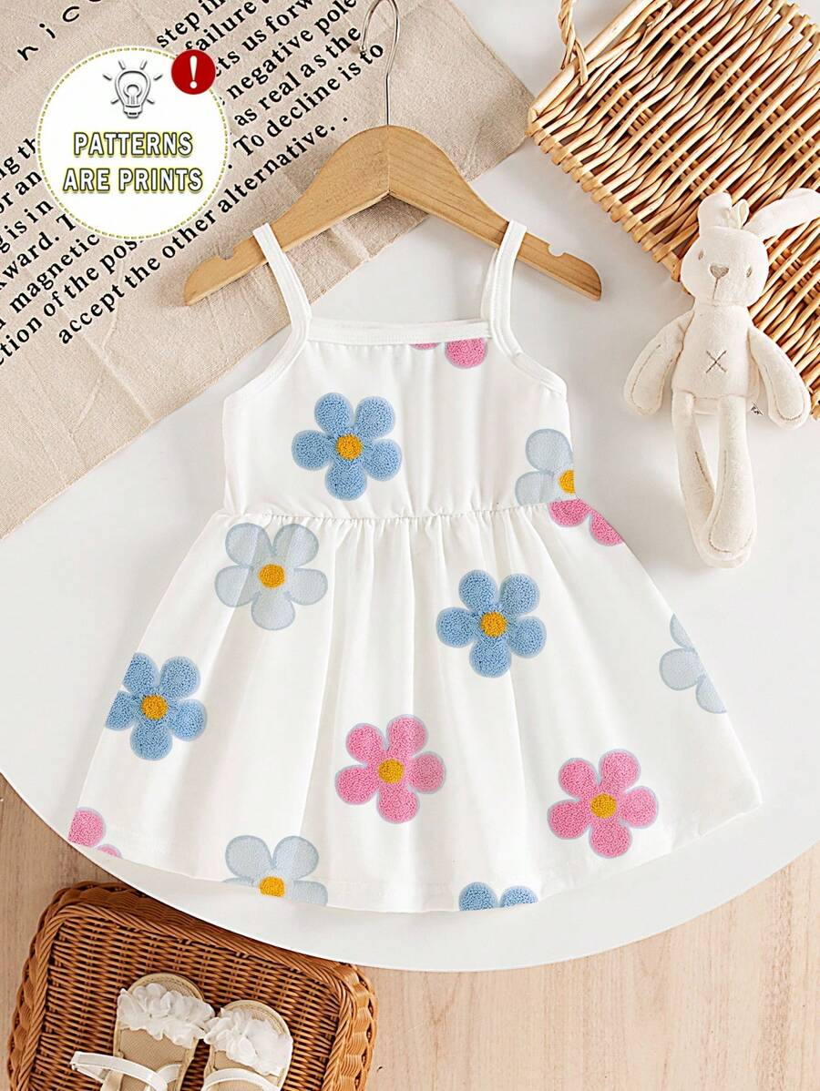 SHEIN Playful Pals 女婴彩色花卉针织可爱舒适无袖白色连衣裙,夏季 - 彩色 - 查看 1