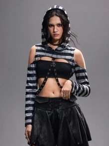 ROMWE Grunge Punk 回到学校：朋克摇滚风格连帽迷你性感做旧黑白条纹短款 T 恤，带链条设计，女士 T 恤 - 黑色 - 查看 9