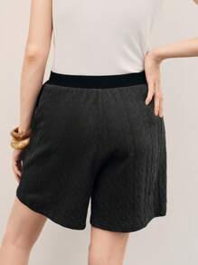 Uhlyne Simple Commuter Cable Knit Texture Cotton Pocket Casual Shorts - Black - View 2