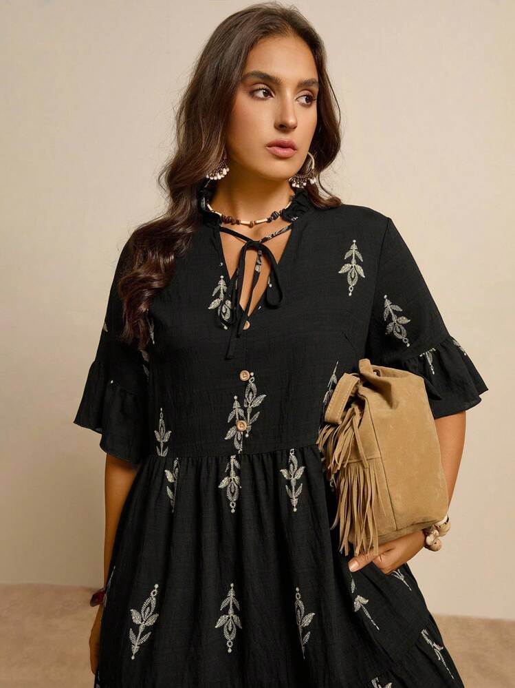 Freevana 大码女式花卉印花度假娃娃裙，夏季 - 黑色 - 查看 3