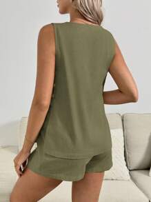 SHEIN Conjunto de maternidad de 2 piezas: pantalones cortos de cintura ajustable de unicolor y top casual sin mangas