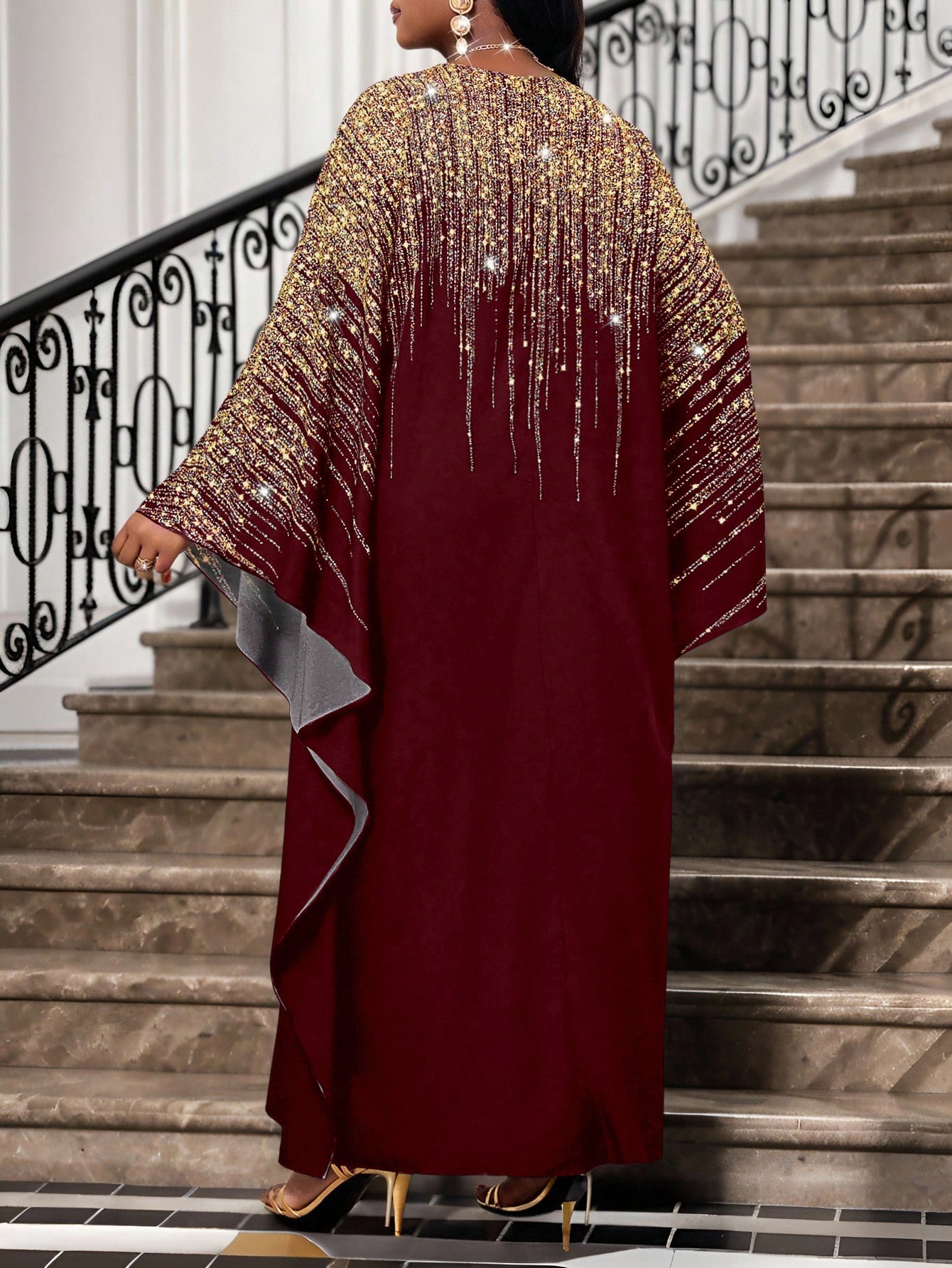 SHEIN Lady فستان طويل أنيق بياقة مستديرة مزين بالن...