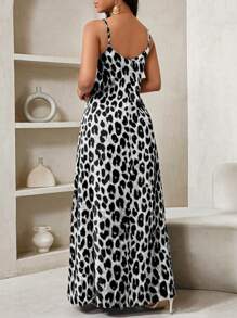 SHEIN Lady 豹纹女式长裙 女士波西米亚风露背女式宽松长裙 女士连衣裙 宽松露肩生日和活动礼服/节日礼服 度假服装 女士波西米亚风/波西米亚风女装 吊带上衣 非洲女装 女士连衣裙 女士夏季热带连衣裙 新品 女士连衣裙 沙滩裙 复活节连衣裙/女士复活节连衣裙/女士复活节服装 女士夏季连衣裙