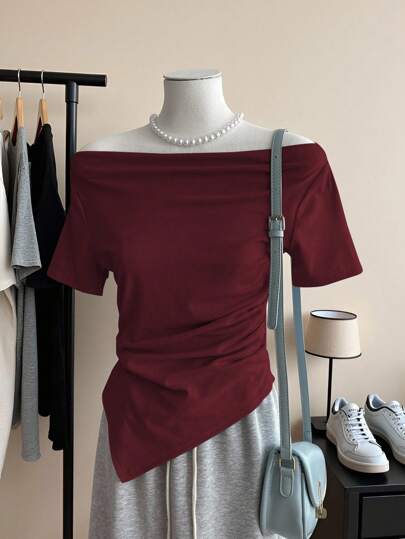 Lalippa Women's Summer Simple Solid Color Off-Shoulder Asymmetric Hem T-Shirt