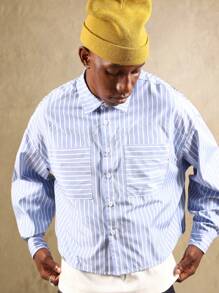 Camisa abotonada corta SUMWON con patrón de rayas, bolsillos parche, estilo de ropa de trabajo con doble bolsillo en el pecho, manga larga, ajuste holgado, uso casual, moda callejera de primavera y otoño, liso - Azul y blanco - Ver 3