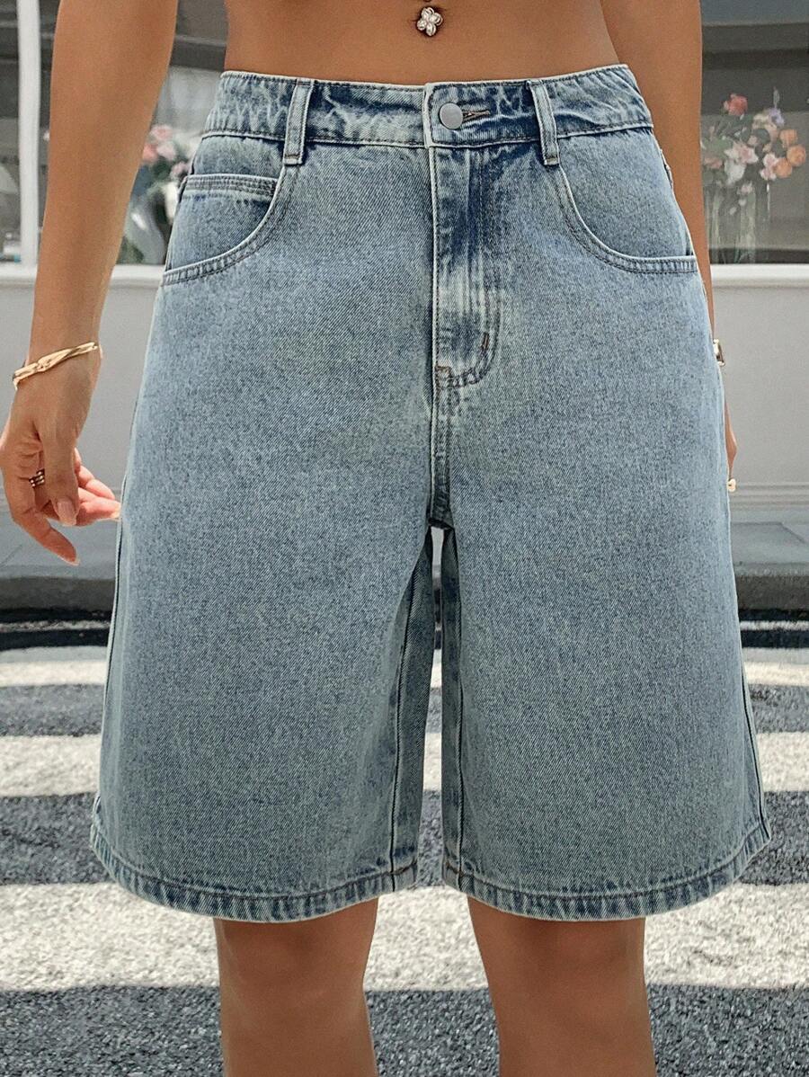 DAZY 女式常规腰部休闲街头风格宽松牛仔百慕大短裤 - 淺色水洗藍 - 查看 1