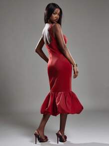 NYA SZN 露背深V修身泡泡裙，适合特殊场合、约会、婚礼宾客、伴娘伴娘团，春夏中长款女装