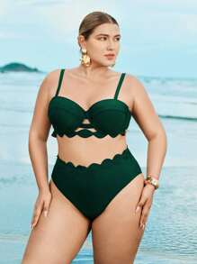 Swim Oasis 加大码 3 件套沙滩装，包括可调节肩带加厚分体泳衣上衣、高腰比基尼泳裤和镂空刺绣长裙，时尚假日泳装套装