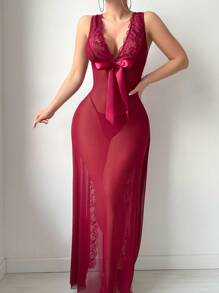 2 piezas Camisón sexy de encaje con contraste de malla y abertura en la espalda con moño y tanga