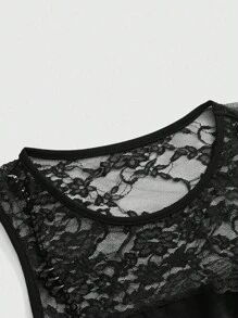 ROMWE Goth Y2K Lace Patchwork 2 In 1 Chain Decor 3D Flower Ruched Bodycon Tank Top For Women