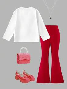 SHEIN ChillGRL 4-7 岁女童两件套：白色圆领长袖 T 恤，3D 可爱樱桃装饰，紧身红色喇叭裤，返校百搭舒适可爱活泼服装，秋季 - 紅色 - 查看 2