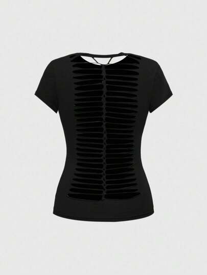 Grunge Punk T-shirt polyvalent de coupe slim, couleur unie, avec un design de croix poinçonnée et découpé au laser sur le dos, dans le style Punk Y2K