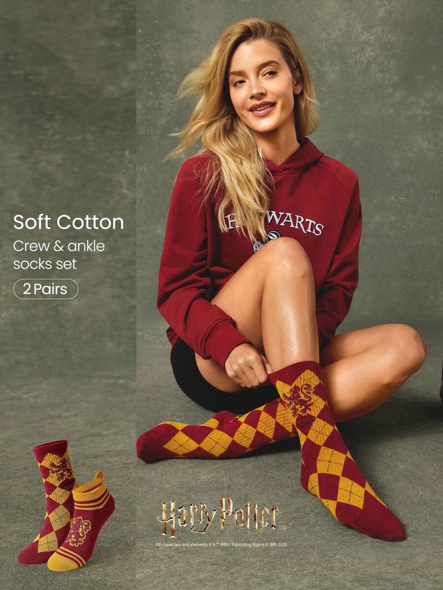 GLOWMODE X Harry Potter 2-Pack Soft Comfy Jacquard Embroidered Anti-Chafing Cotton Blend Crew Socks & Ankle Socks Set Daily Casual - Burgundy - View 1