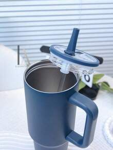 海军蓝 - 20/30/40盎司不锈钢保温杯，带手柄和可折叠吸管，双层真空隔热，冷热饮皆宜，简约旅行杯 - 藏蓝色 - 查看 8