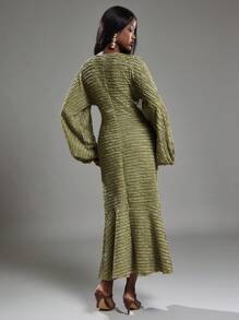 NYA SZN Dress Long Sleeve Deep Plunge Textured Special Occasion Wedding Guest Bridal Event Modest Church Old Money Party Night Out Fall Winter Midi Maxi Dresses Statement Valentines Day St. Patricks Outfits For Women - Green - View 2