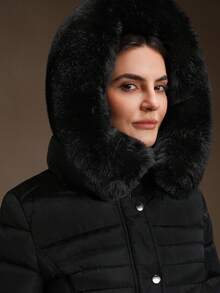 Anewsta 女士黑色毛绒领连帽收腰修身羽绒服，适合秋季、冬季外出，优雅、时尚、正式、万圣节等场合 - 黑色 - 查看 9