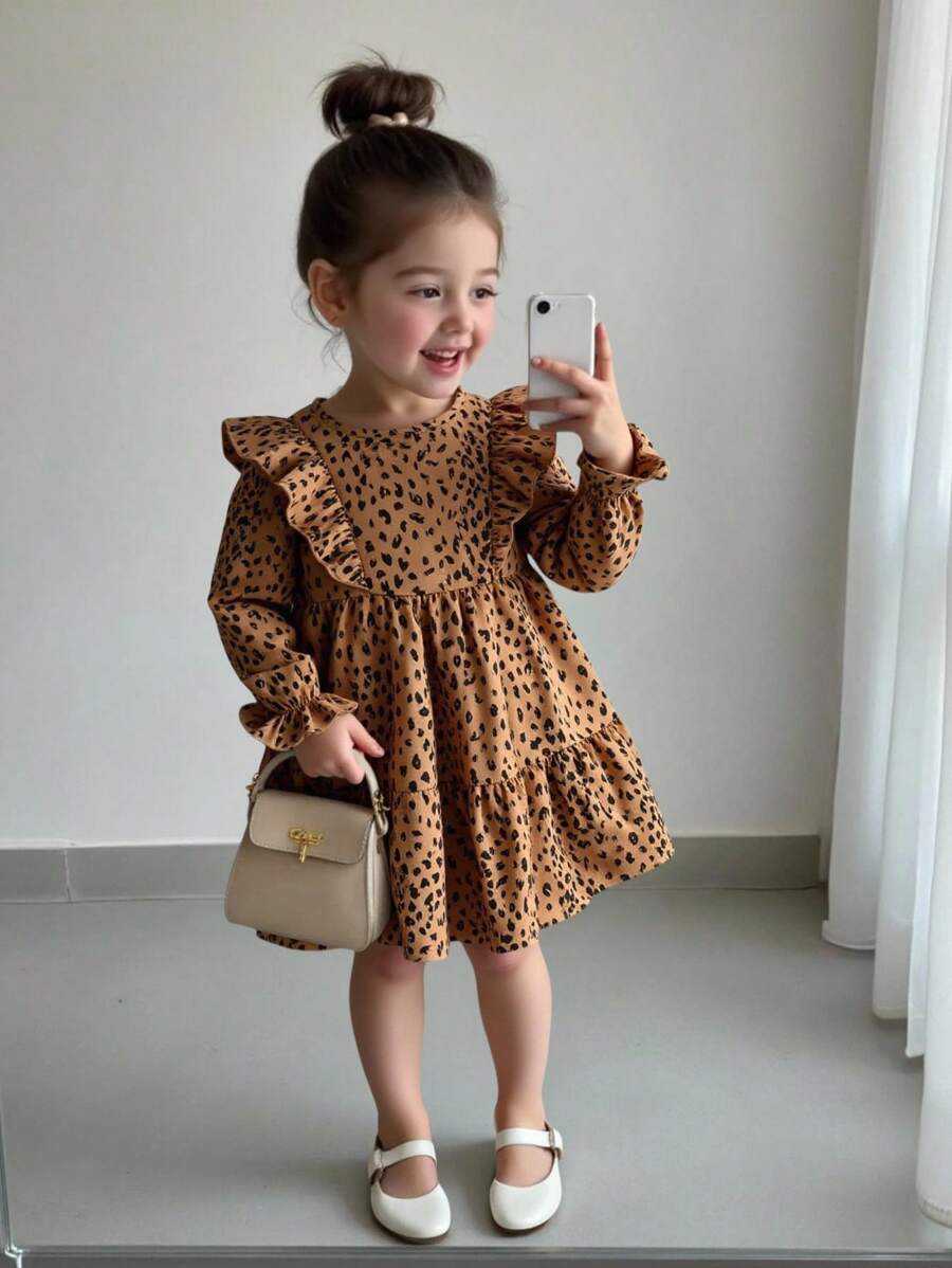 SHEIN Vestido De Manga Acampanada Con Volantes Y Estampado Completo Para Niña - Multicolor - Ver 1